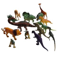12 Dinosaur/ 2 Giraffe Lot