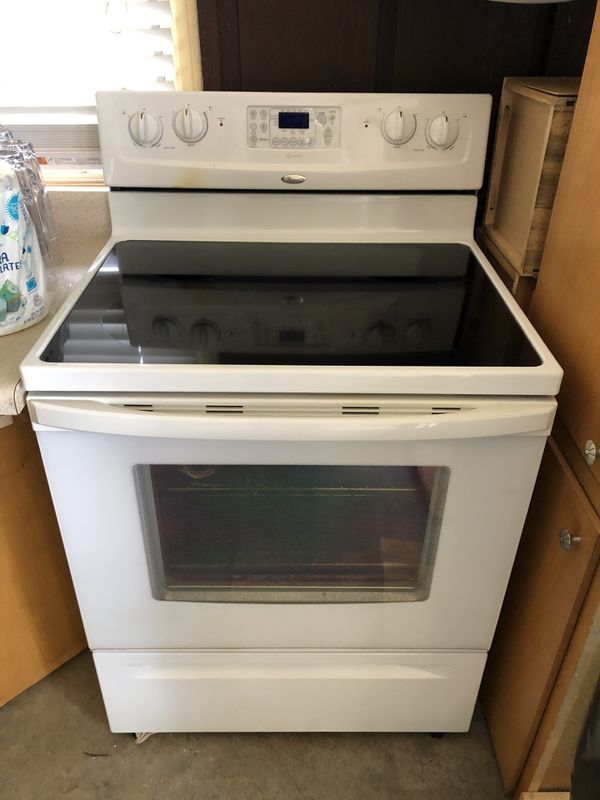 Whirlpool glass top stove works great!