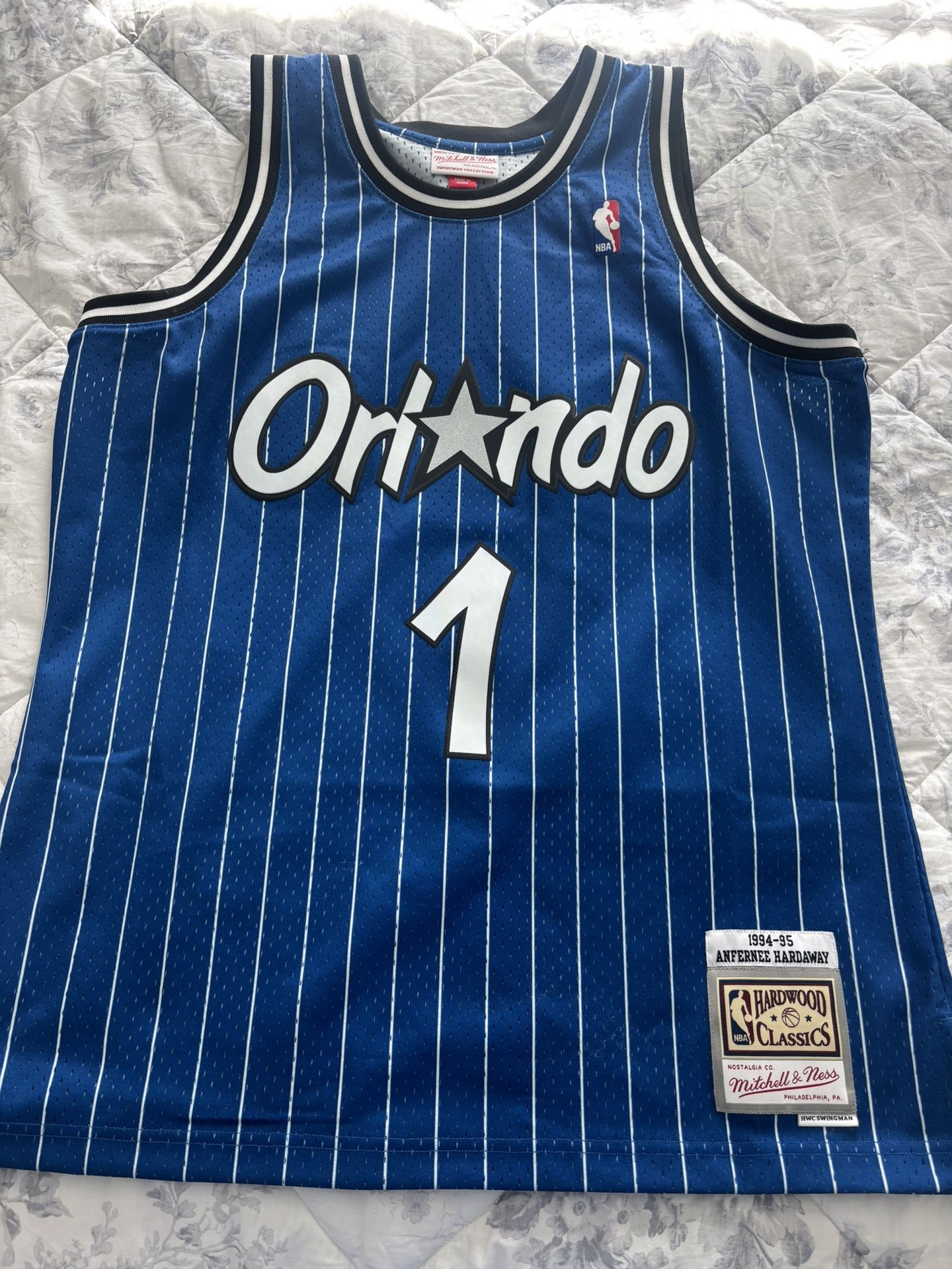 Tim Hardaway Mitchell and Ness Jersey Sz L