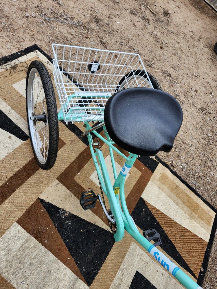 New  TROSICLE SUN  TRADIIONC 24INCH  CONFORTABLE NEW SEAT EVERYTHING IS PERFECT 