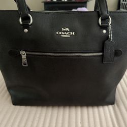 Black Coach Purse 