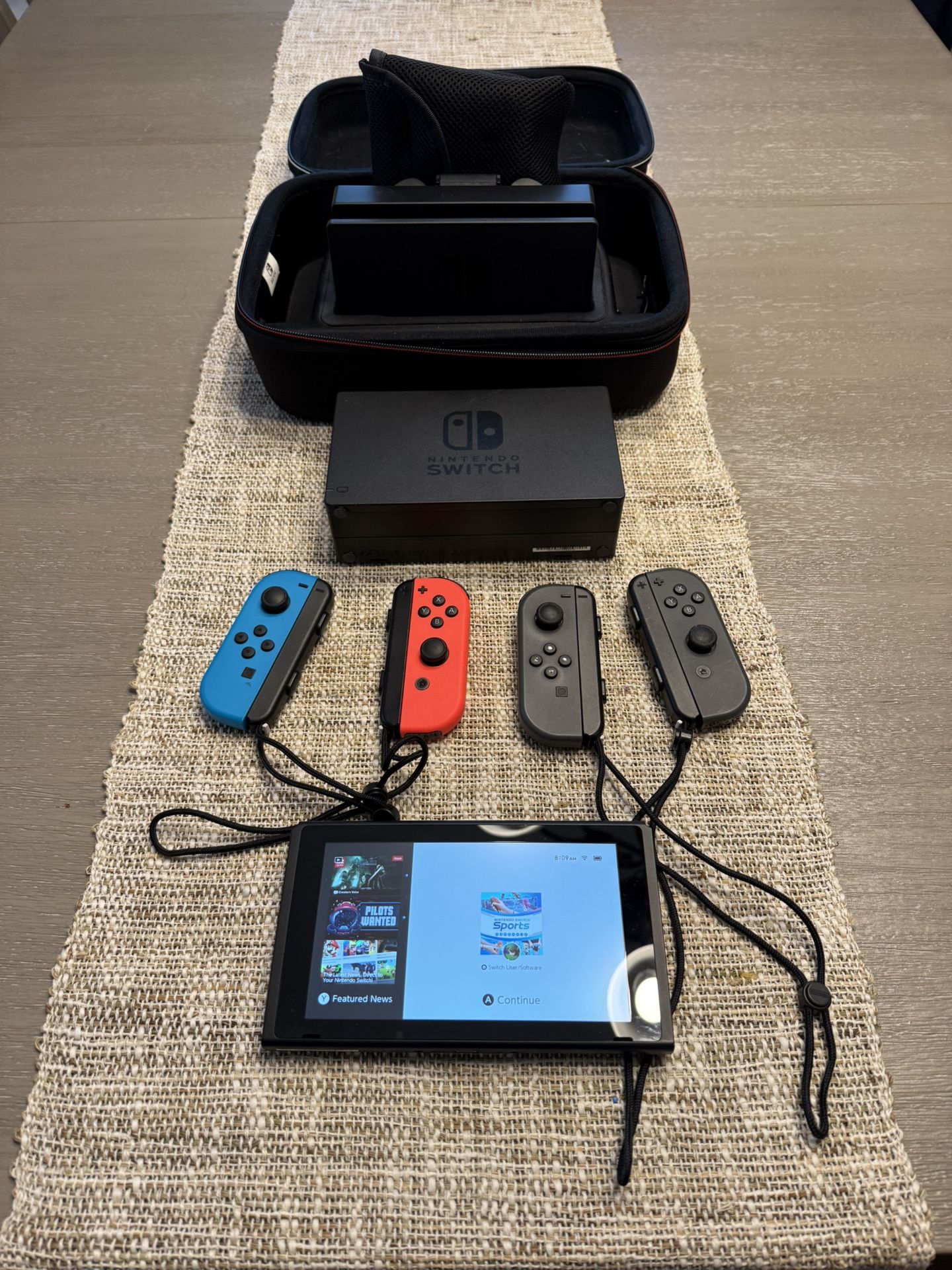 Nintendo Switch Bundle – 4 Controllers, 2 Docks, Travel Bag, Extra Chargers & HDMI Cables