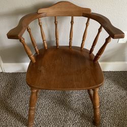 Solid Wood Spindle back chair
