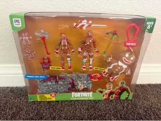 Fortnite Gingerbread Set 2 Figure-Pack - Merry Marauder & Ginger Gunner GREAT CONDITION!