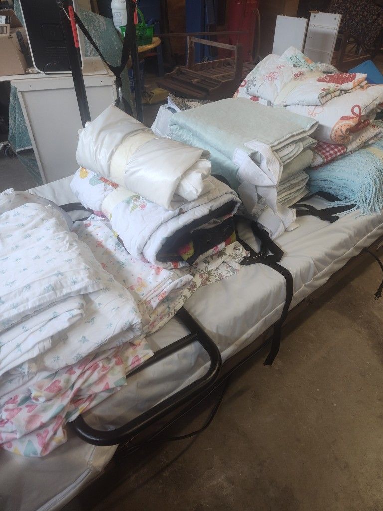 Bedding And Mobility Aids For Bedridden