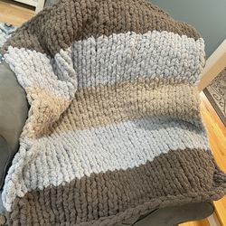 Chunky blanket-brand New-handmade