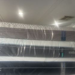 King Queen Size Tempurpedic ProAdapt,  ProBreeze,  LuxeBreeze Mattress  Pro Breeze /Luxe Adapt /Pro Adapt /Adapt /cloud /Tempur pedic contour Supreme 