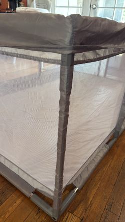 Large playpen