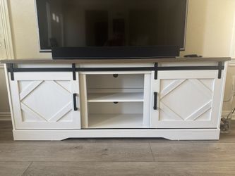 Farmhouse TV Stand / Media Console With Sliding Doors - 60”
