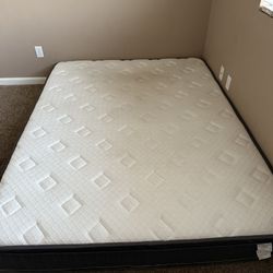 Queen mattress