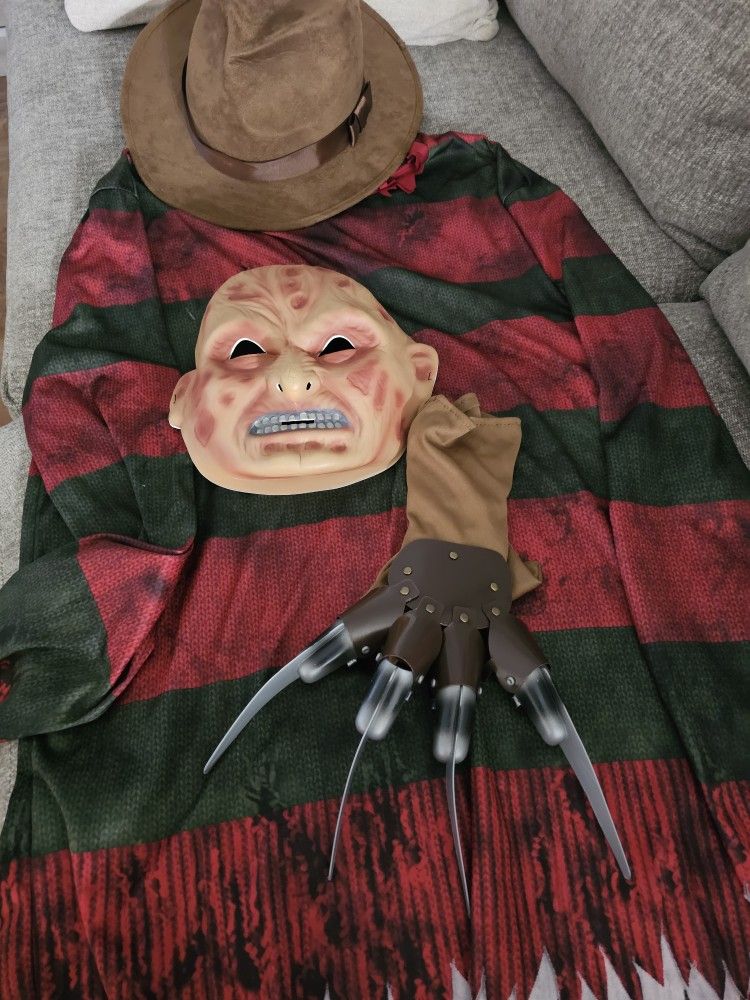Freddy Costume Shirt, Mask, Hat & Glove