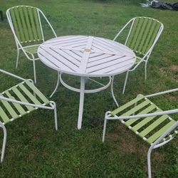  Table And For Chairs