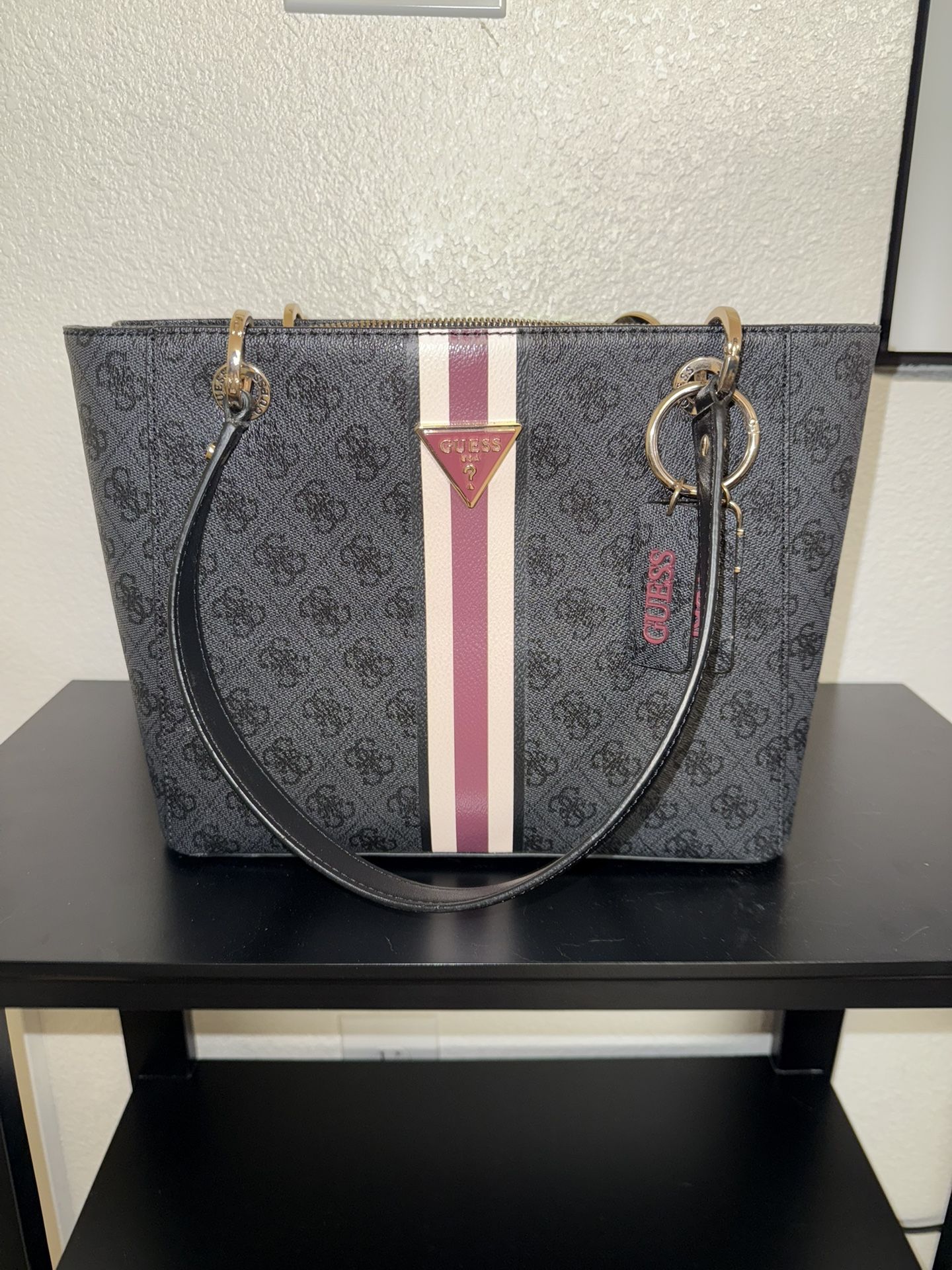 Guess Noel Small Tote Bag