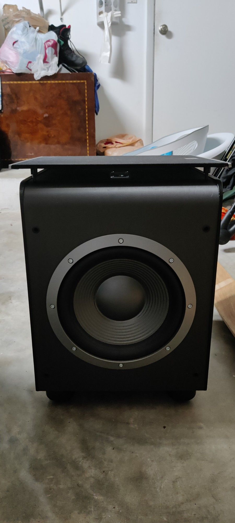 JBL ES150P 10 inch Powered Amplified Subwoofer 300 Watts RMS Ported Black