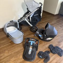 Uppababy Vista stroller And Bassinet And Car seat