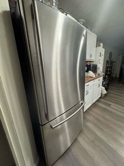 GE refrigerator