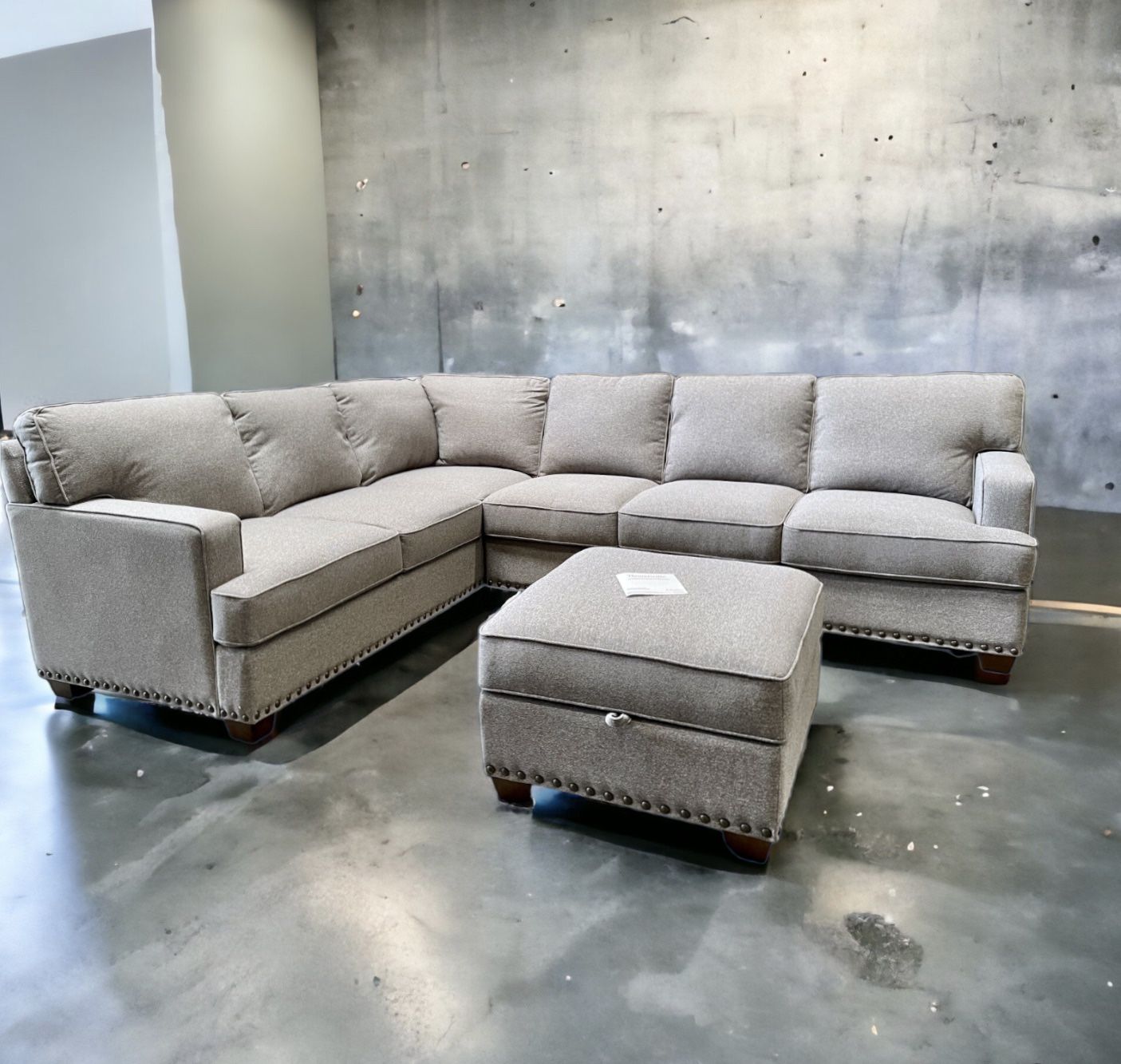 SOFAS & SECTIONALS New and Open Box Home Furniture up top 70OFF We Finance for Sale in