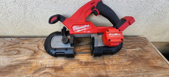 Milwaukee bandsaw m18 fuel 4" cut tool only