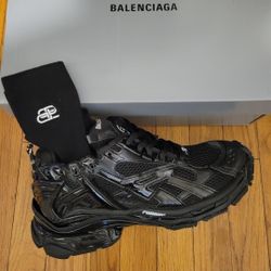 BLACK RUNNERS! 9/10/12.5