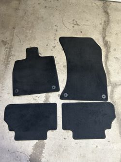 Audi Q5 Floor Mats 2018-2023