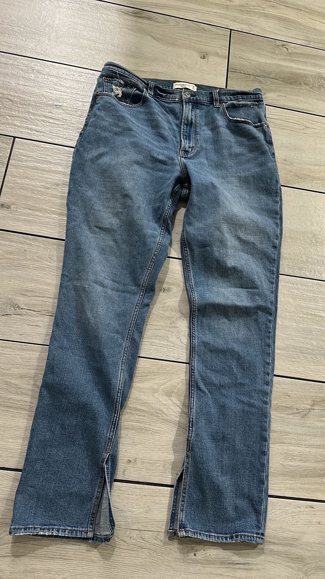 Abercrombie Women Jeans 👖 