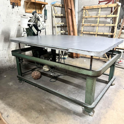 Mattres tape edge machine