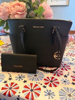 Michael Kors Black Tote Bag and Wallet Set