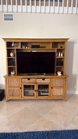 Entertainment Unit