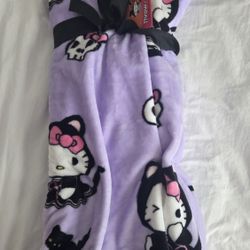 Hello Kitty Blanket 
