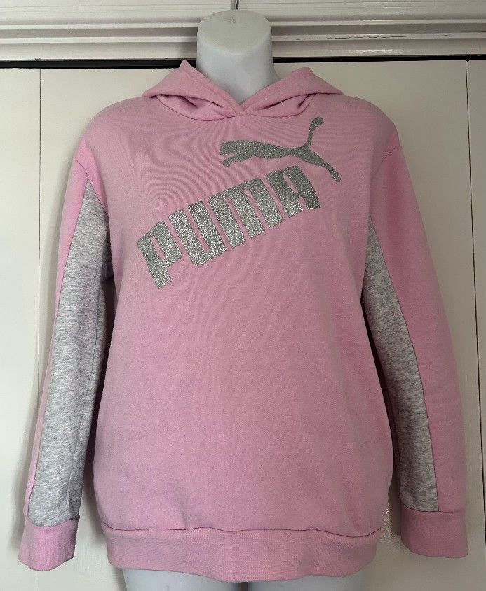 Puma Hoodie Size 16 (XL)