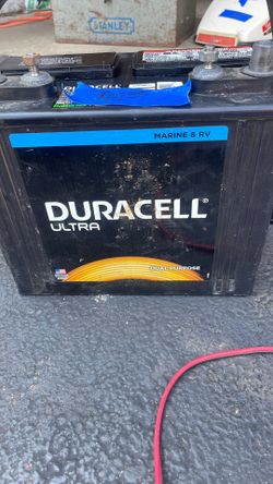 Dual purpose deep cycle lead acid boat battery