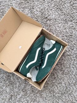 Vans low pro