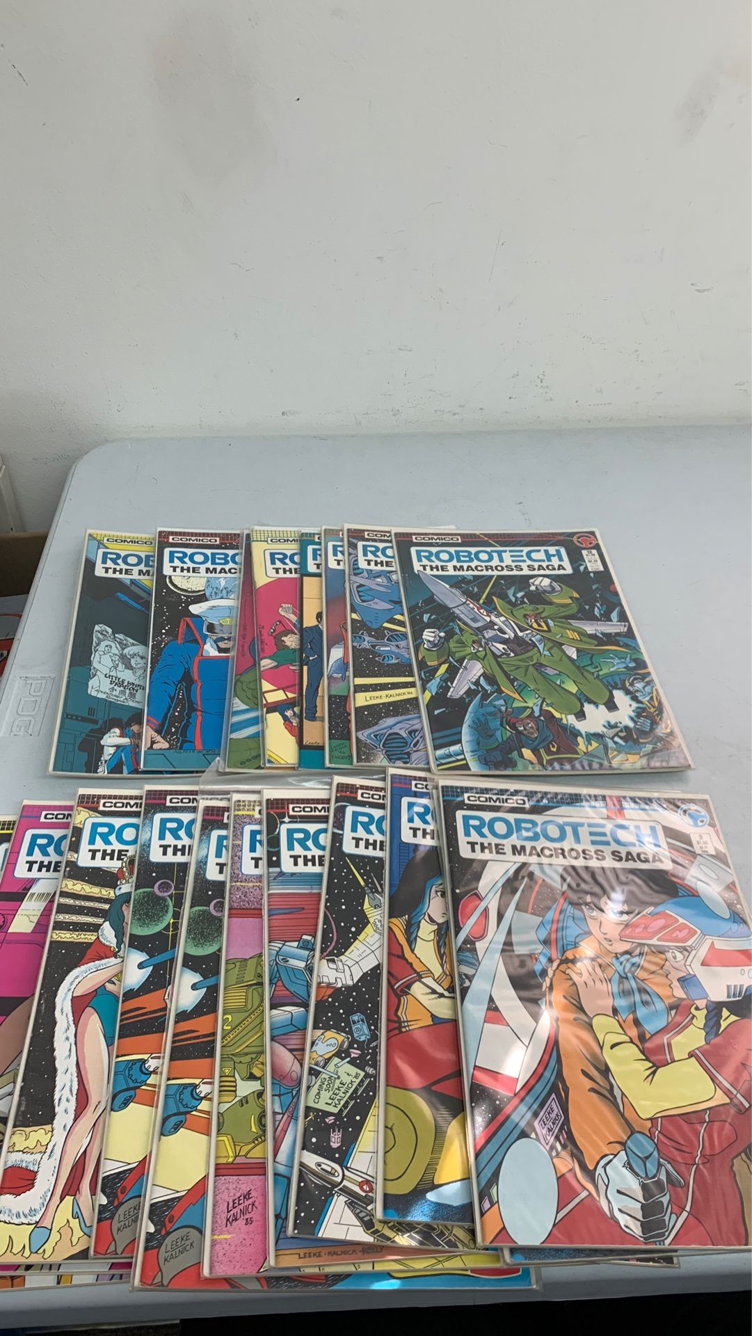 Bundle of 9 comics comico robot echo the macros saga