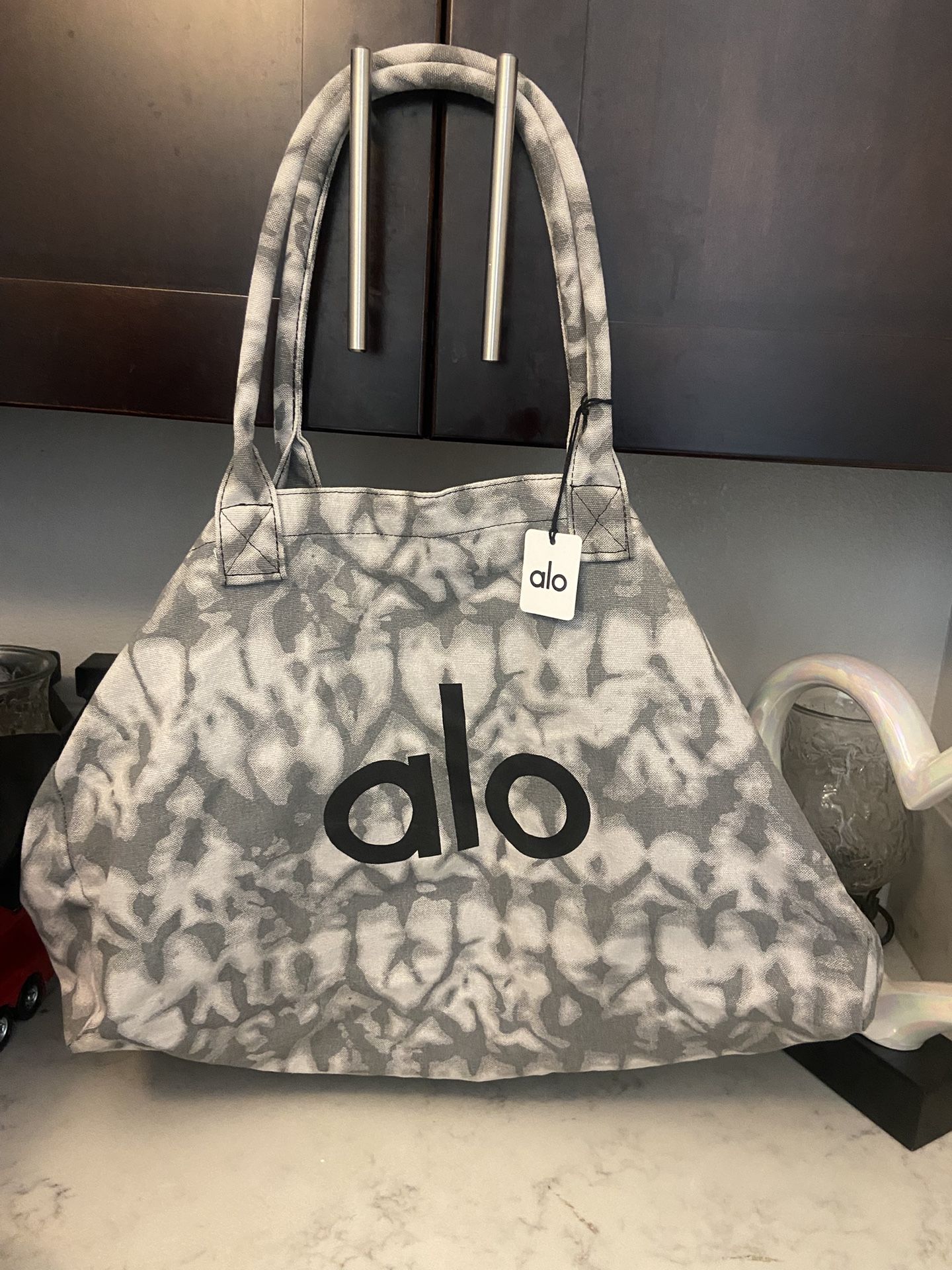 Alo Large Tote Bag