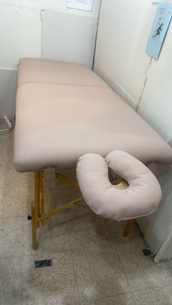 Massage Bed 