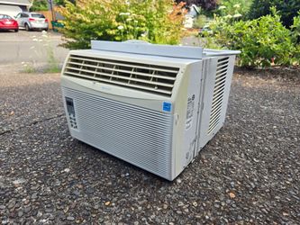 Sharp AC - window unit