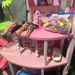 Barbie Dreamhouse