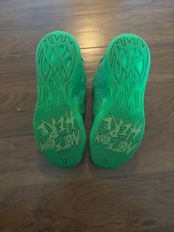 Green lamelos