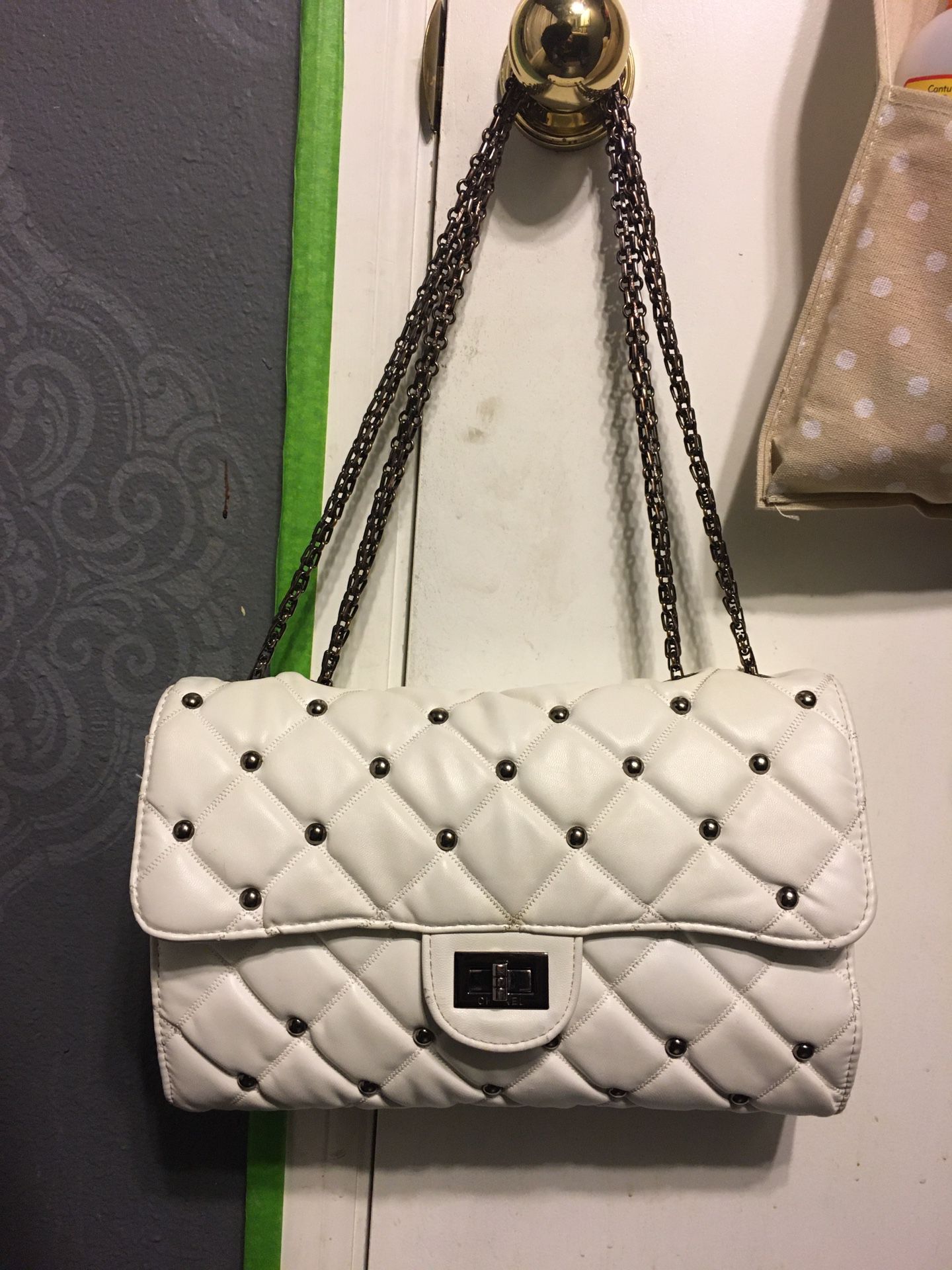 Chanel vintage 2.55 white flap bag