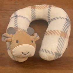 Group Of 4 Baby’s & Small Child’s Neck Pillows 