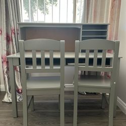 kids study table and chair