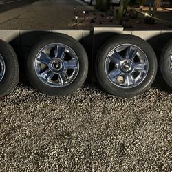 Chevy Silverado 1500 20x8.5 Michelin Tires 275/55/20
