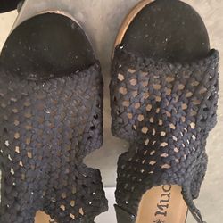 Sandals Wedge Size  6.5