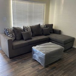 Grey Sectional With Ottoman ¡¡New In Stock !!