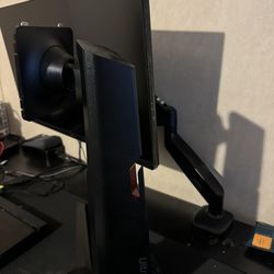 Computer Monitor with Base and Arm 