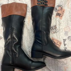 Boots Size 6M