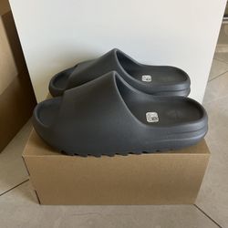 Adidas Yeezy Slide