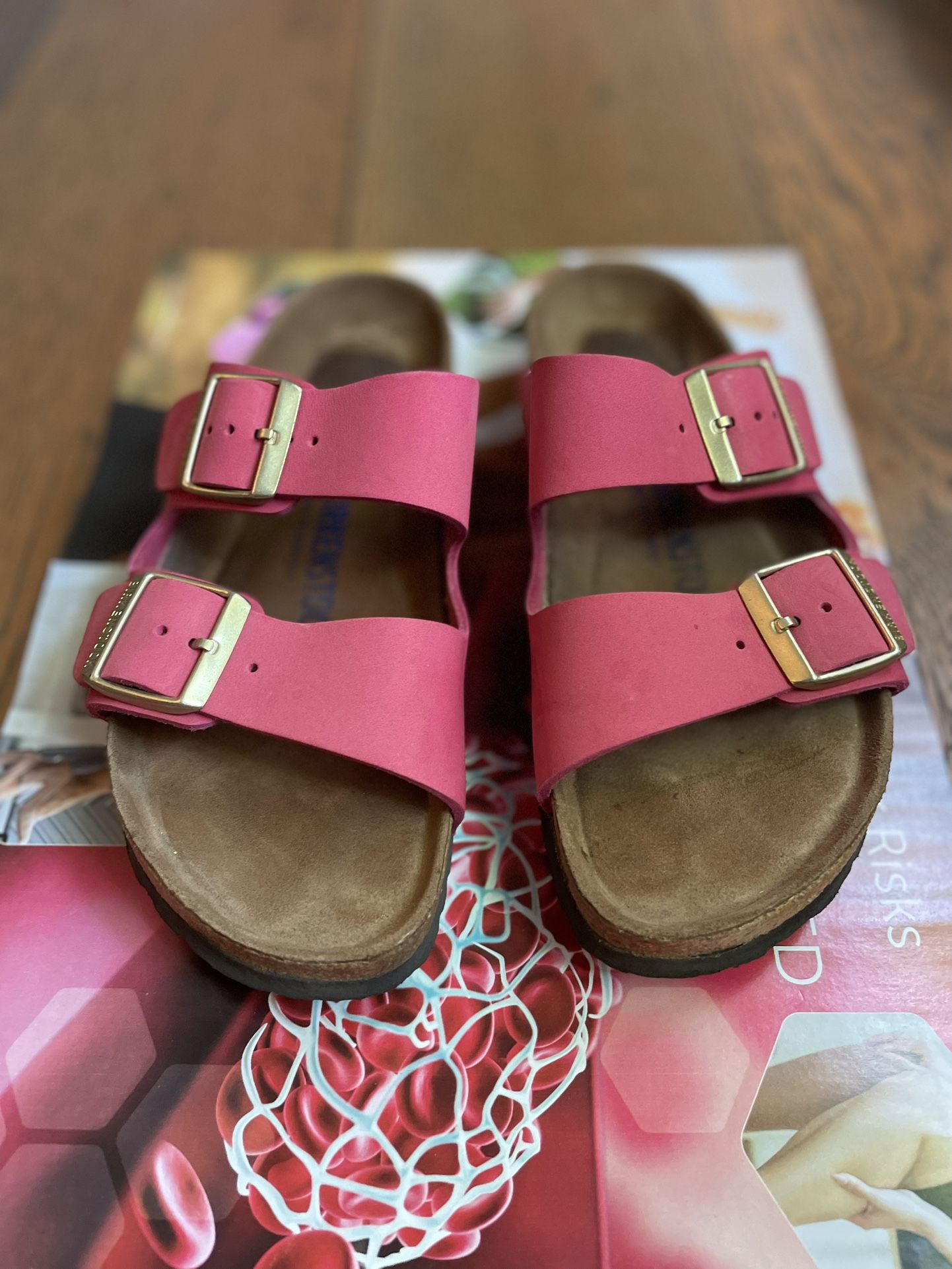 Birkenstock Women’s Arizona Soft Footbed Slide Sandal Pink - 38 7/7.5