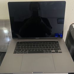 MacBook 2019   i9 1tb.  Storage.  16  Ram  16 