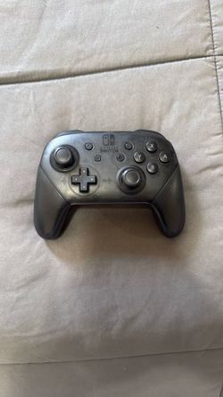 Nintendo Switch Pro Controller